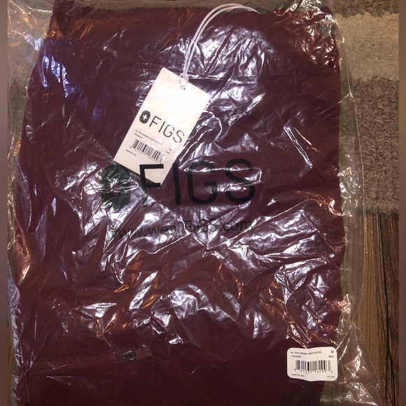 NWT FIGS burgundy Yola skinny pant, size M petite - Picture 3 of 3